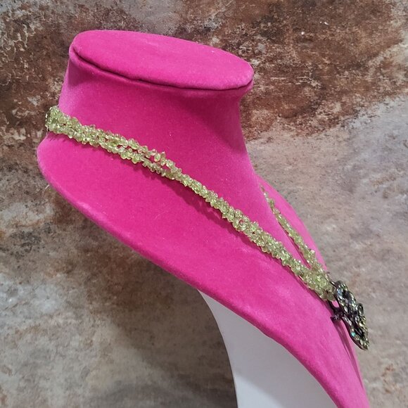 Multi Strand Green Beaded Necklace Detachable Floral Brooch Pendant - Picture 12 of 13